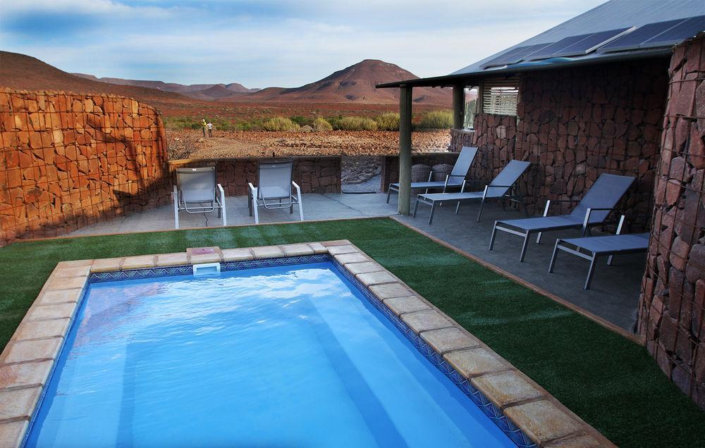 Etendeka Mountain Camp Damaraland Extérieur photo