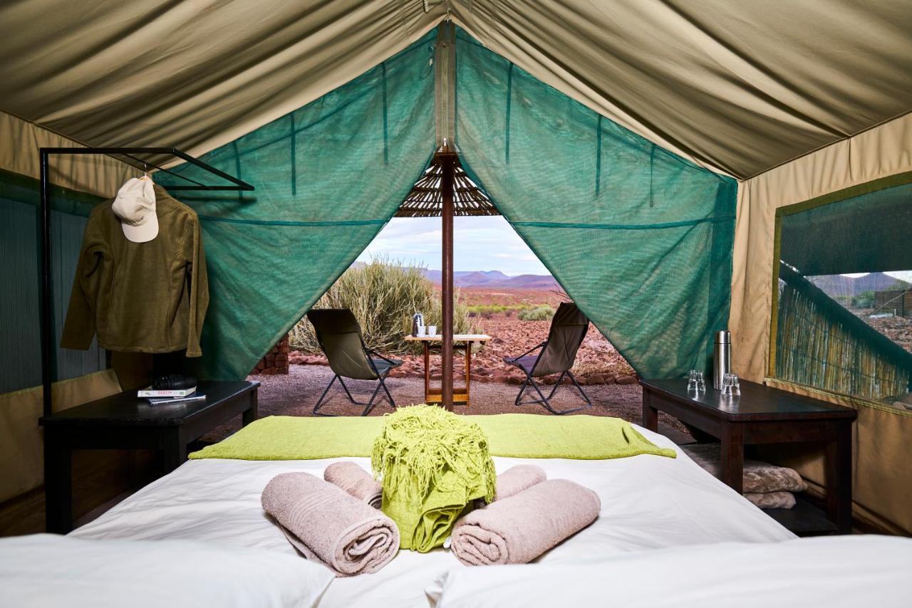 Etendeka Mountain Camp Damaraland Extérieur photo